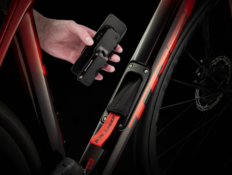 Trek Domane SLR 7 AXS Gen 4 Road Bike 2025 in Red Smoke/Red Carbon Smoke-4